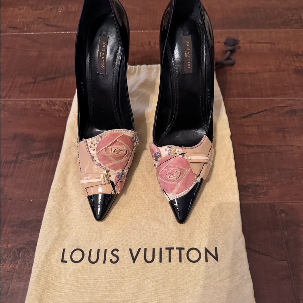 Louis Vuitton After Dark Riviera Pumps Size 39